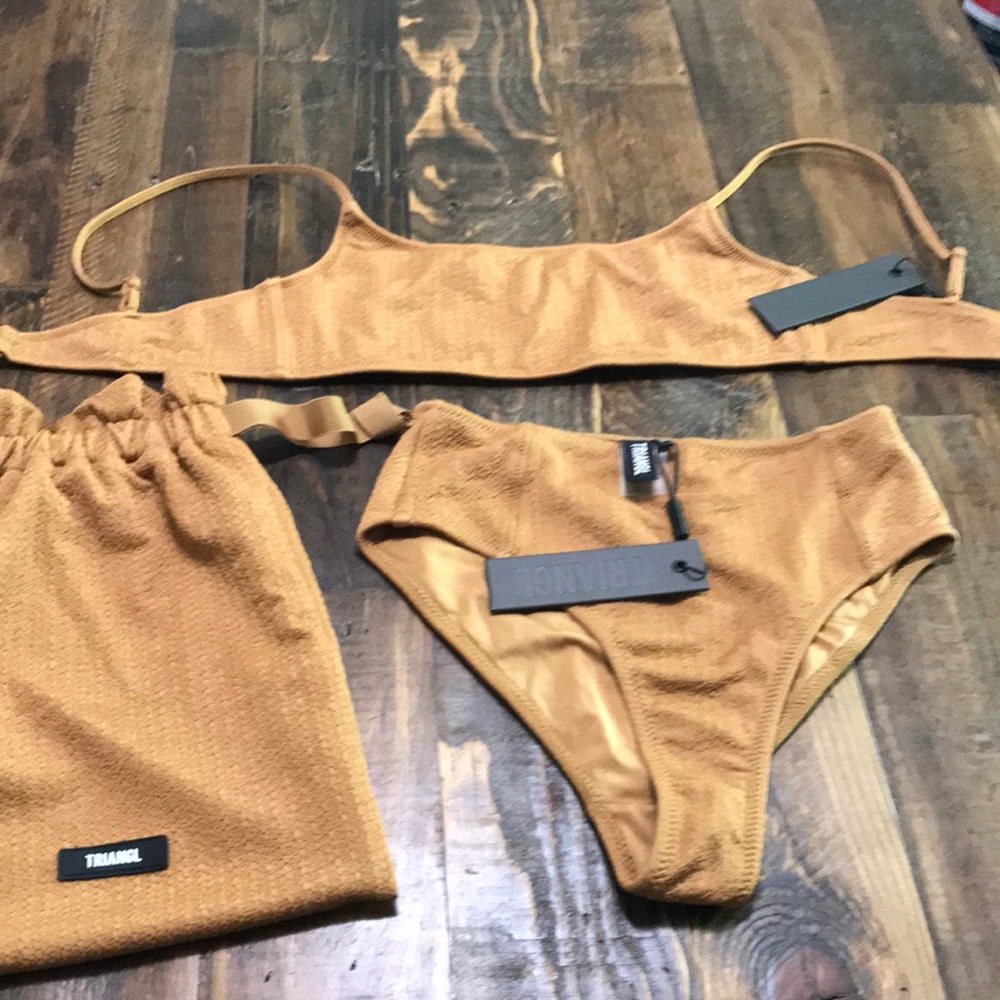 NWT! Triangl Bikini and Bag